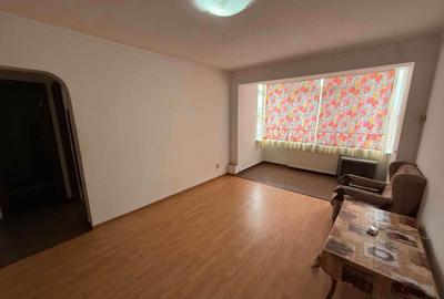 De vânzare apartment 2 camere Bd Independenței - 2
