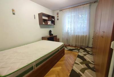 Apartament cu 2 camere decomandat, etajul 2/4, zona Tatarasi - 5