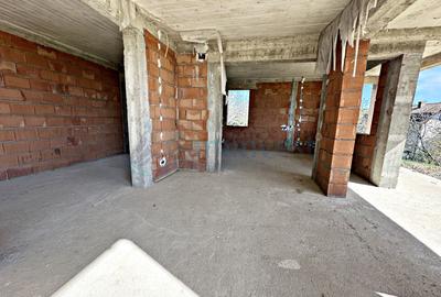 Cladire cu functiuni mixte, pe 3 nivele de vanzare, Oradea, Bihor - 5