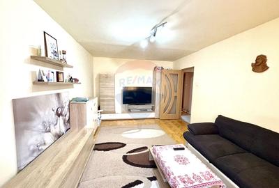 Vanzare apartament 3 camere decomandat cu loc parcare Micalaca zona300 - 4
