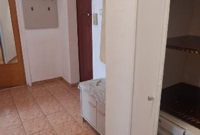 2 camere,sect3,Titan,,metrou 1 Decembrie la 6 min,Auchan la 8 min,piata la 2min - 7