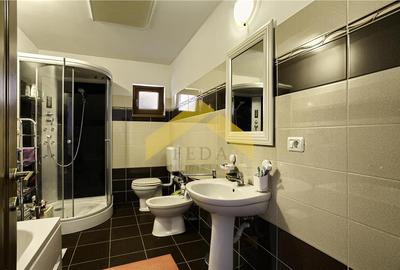 Casa tip duplex de vanzare Vladimirescu - 10