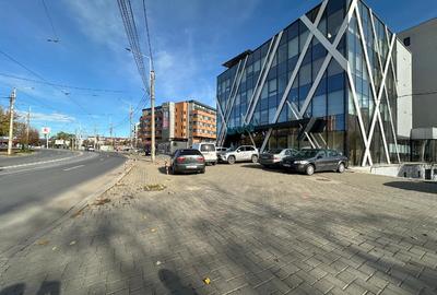 Proprietar- inchiriez spatiu comercial strada Vasile Lupu - 3