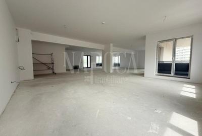 Spațiu comercial, 196 mp în Florești