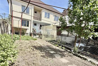 Apartament la casa cu 4 camere  204 mp curte 150mp Piata Cibin - 11