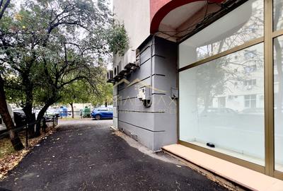 Spatiu Comercial Stradal**240mp**2 locuri parcare//Bdul Ion MIhalache - 39