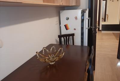 De inchiriat apartament  3  camere zona centrala- langa hotel Central - 6