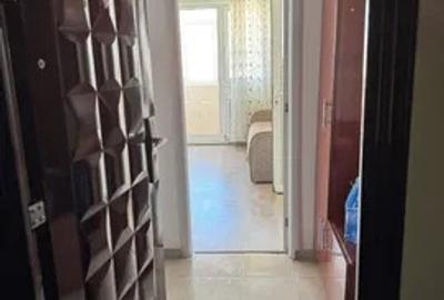 Apartament cu 3 camere, zona Podu Ros - 3