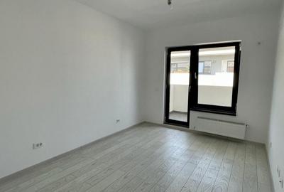 Apartament cu 3 camere decomandat în Prelungirea Ghencea