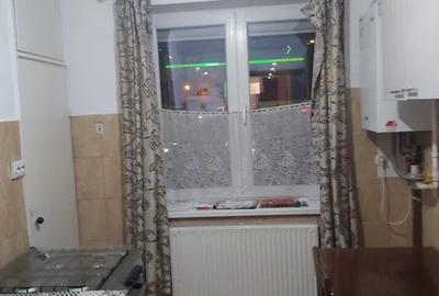 Apartament 2 camere decomandate Hipodrom 3 - 5