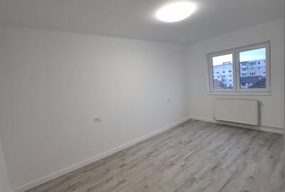 Apartament cu 2 camere decomandat în Bartolomeu