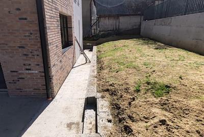 Casa individuala, semifinsata, zona Tautiului - 3