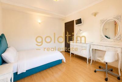 SUPERB/ GRADINA MATURA/ ANSAMBLU SECURIZAT - 19