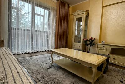 Apartament de inchiriat, 2 camere, decomandat, 54 mp, CUG - 5