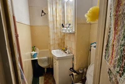 Apartament cu 2 camere zona Crang Stadionului etaj 3 din 4 Pret: 48.000 neg. - 7