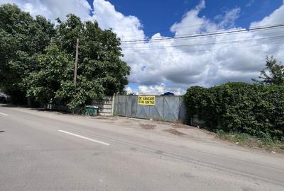 Teren intravilan liber de vanzare, imprejmuit, utilitati, la asfalt, 380kw - 1