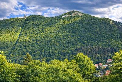 Vila distinctiva,pretabila si pentru 2 familii,  perspectiva panoramica remarcab - 3