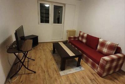 Apartament cu 2 camere semidecomandat, mobilat în Drumul Taberei