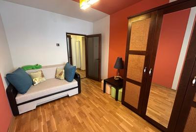 - Renovat recent! Apartament 3 camere Calarasi 4, et. intermediar. - 10
