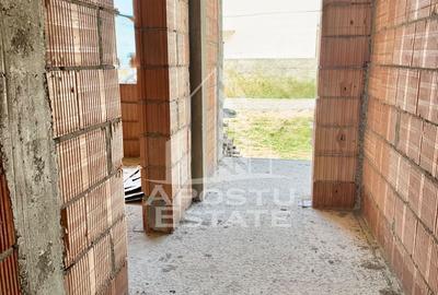 Duplex despartit cu 4 camere 2 bai si dressing toate utilitatile Giroc - 6