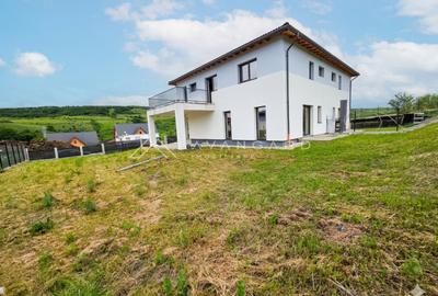 COMISON 0% | Duplex 121 mp | teren 500 mp | semifinisat | Corusu - 2