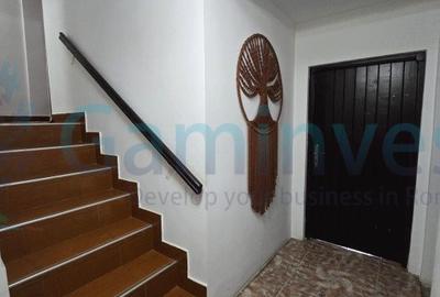 Casa cu 6 camere,singur in curte si dublu front stradal,zona Cantemir,Oradea - 20