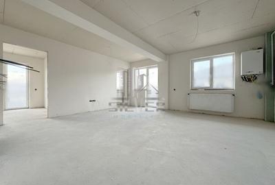 Apartament cu 3 camere semidecomandat în Florești