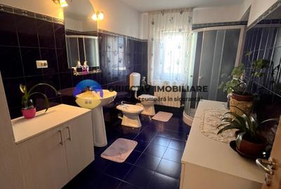 Vila Piatra Neamt zona-  1 Mai - 14