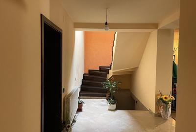 Casa spatioasa in Sag | 260 mp utili | teren 750 mp | 3 dormitoare - 6