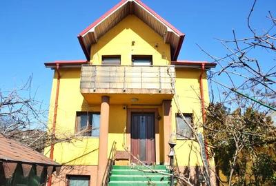 Casa spatioasa cu gradina si zona de relaxare, la doar 7 km de oras  - panouri f - 2