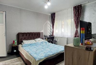 Apartament 3 camere, renovat modern, la cheie, zona Micro 4, Hunedoara - 5