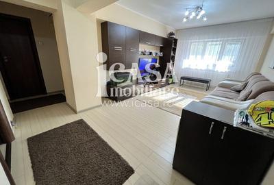 Ap. 3 camere, decomandat, 84 mp, Pelendava