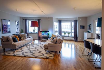 Vand apartament cu doua camere in Husi - 2