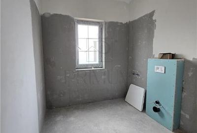 Duplex deosebit - zona excelenta - toate utilitatile - finisaje TOP - 21