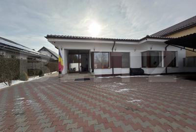 Casă individuală cu 5 camere în Exterior Est