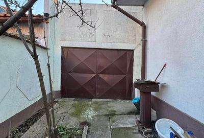 OCAZIE LA VANZARE - CASA CARAMIDA 6 CAMEE - ZONA ICIL - - 17