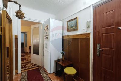0 Comision | Apartament zona Garii | Boxa Parcare - 1