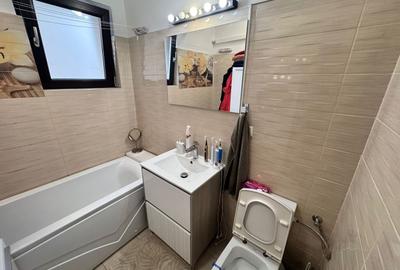 AP. 4 CAMERE - PARCARE INCLUSA, MOBILAT/ UTILAT MODERN, COMISION 0% - 12