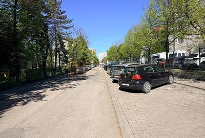 3 camere, Dacia-Circumvalatiunii, vis a vis de Scoala generala nr. 18 - 19