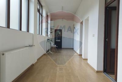 De închiriat spațiu comercial/office – 21 mp, Șimleu Silvaniei - 2