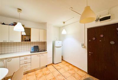 Apartament de vanzare 3 camere Tineretului - 10