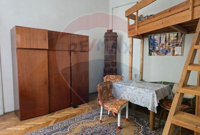 De vanzare Apartament 2 camere în clădire istorică cu lift, Str. Horea - 11