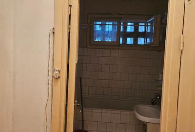 Titan Policlinica, Aleea Zavideni - 12