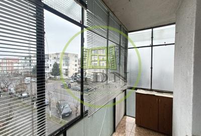 Apartament cu 3 camere, etaj 2, de vânzare în mun. Reghin, bld. Unirii - 4