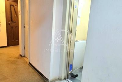 De vânzare, apartament 2 camere- Aleea Plopilor - 10