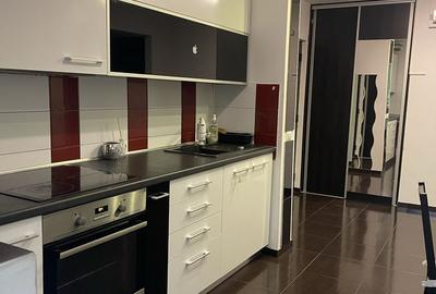 Apartament 3 camere de închiriat Berceni - 1
