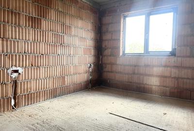 Duplex, 102mp Utili, 225mp Teren, 4 Camere, Constructie Noua  - Giroc - 3