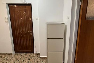 De vânzare:  apartament 2 camere - Drumul Taberei - metrou - parc - 4