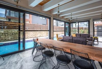 Vilă cu 5 camere, la 800m până la mare, cu piscina privata si panouri solare - 10