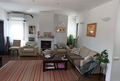 Apartament 5 camere cu vedere catre  Parcul Kiseleff - 1